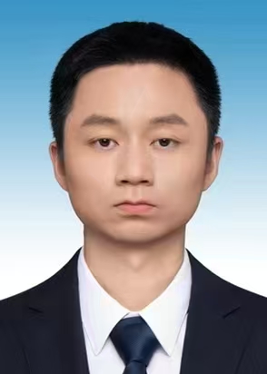 福州市数据管理局党组成员、副局长周晔